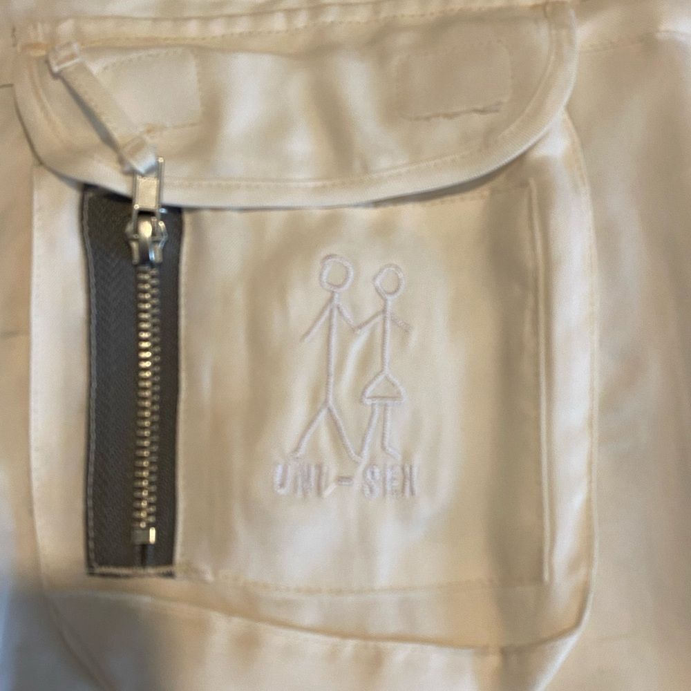 Johnny Was Pete & Greta Off White Cargo Pants Y2K Utility Pants NWOT size 6 - Picture 10 of 13